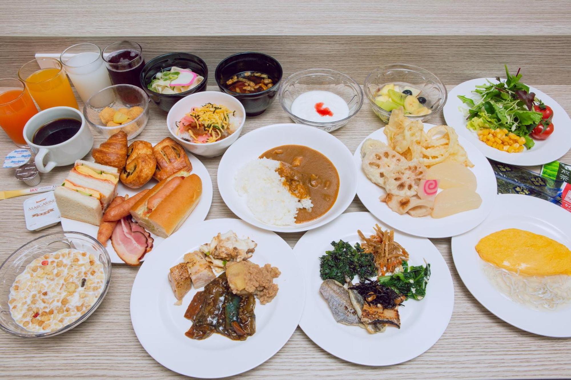 Kuretake Inn Premium Meieki Minami Нагоя Экстерьер фото